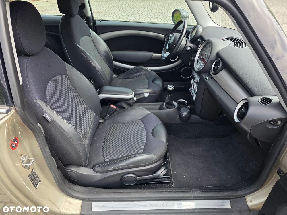 MINI Cooper - 9