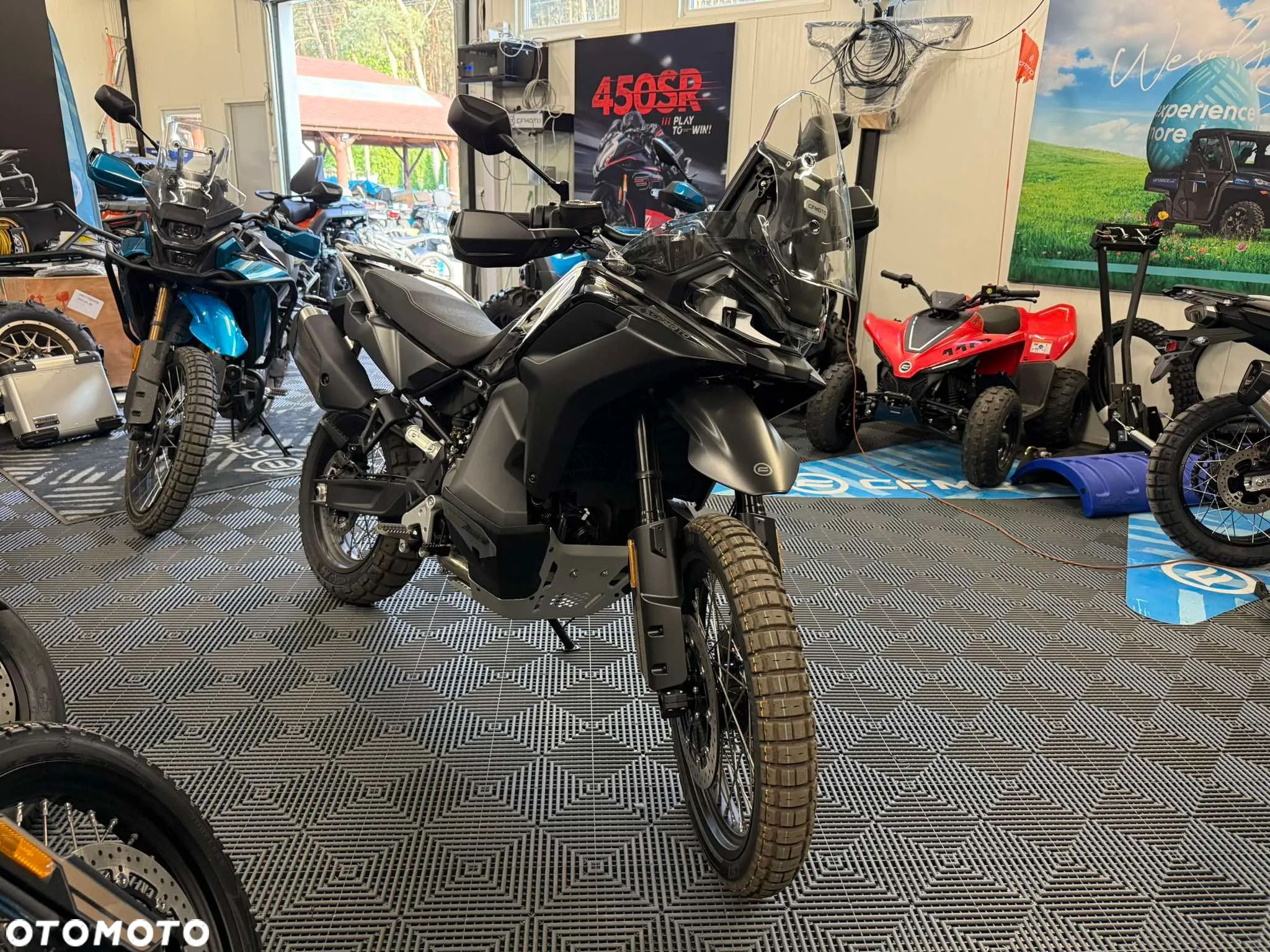 CFMoto MT