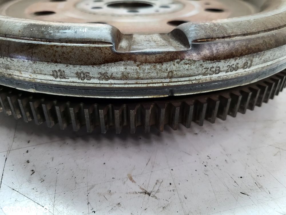 VOLKSWAGEN TRANSPORTER T5 2.0 TDI KOMPLET SPRZĘGŁO Z KOŁEM DWUMASOWYM 03G141025C 03L105264N 03L-141031L - 11