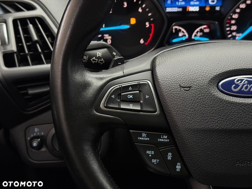 Ford Kuga 2.0 TDCi AWD Titanium - 22