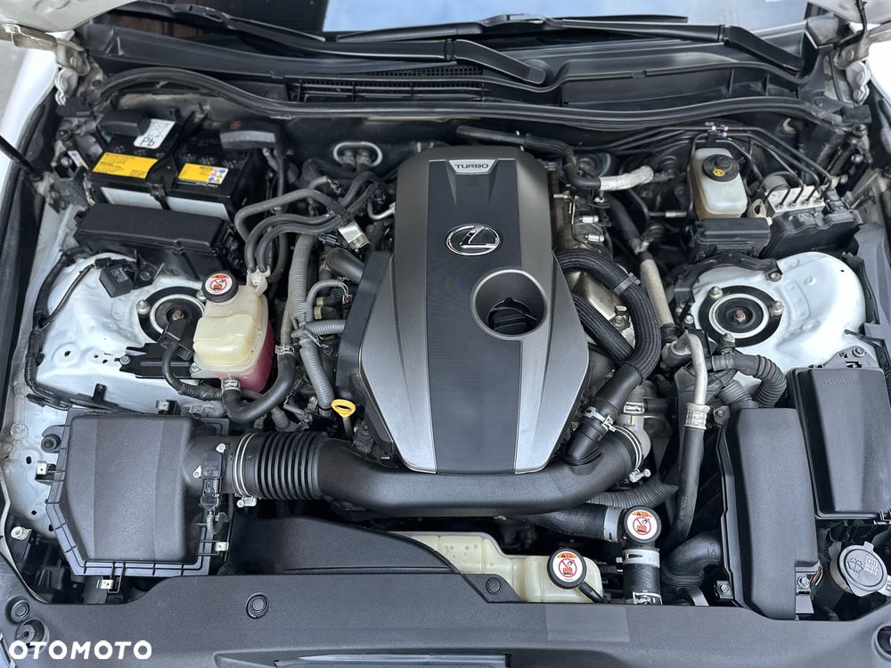 Lexus IS 200t F Sport - 7