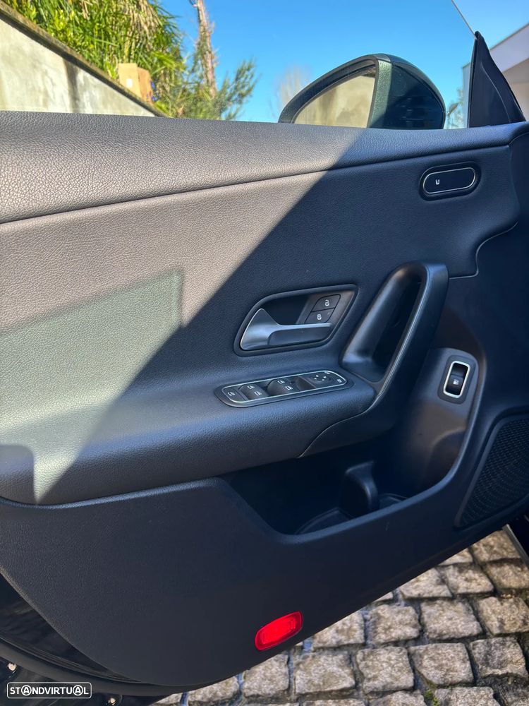 Mercedes-Benz CLA 250 e Shooting Brake Style Plus - 7