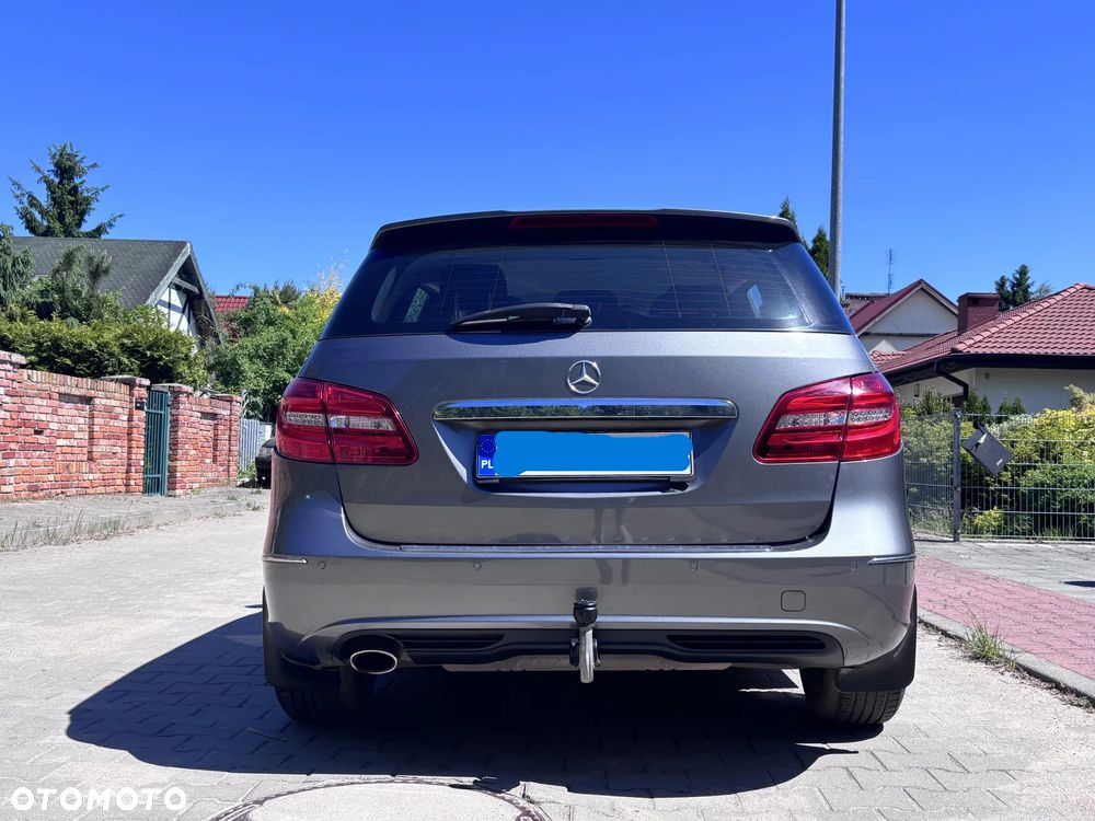 Mercedes-Benz Klasa B 200 - 11