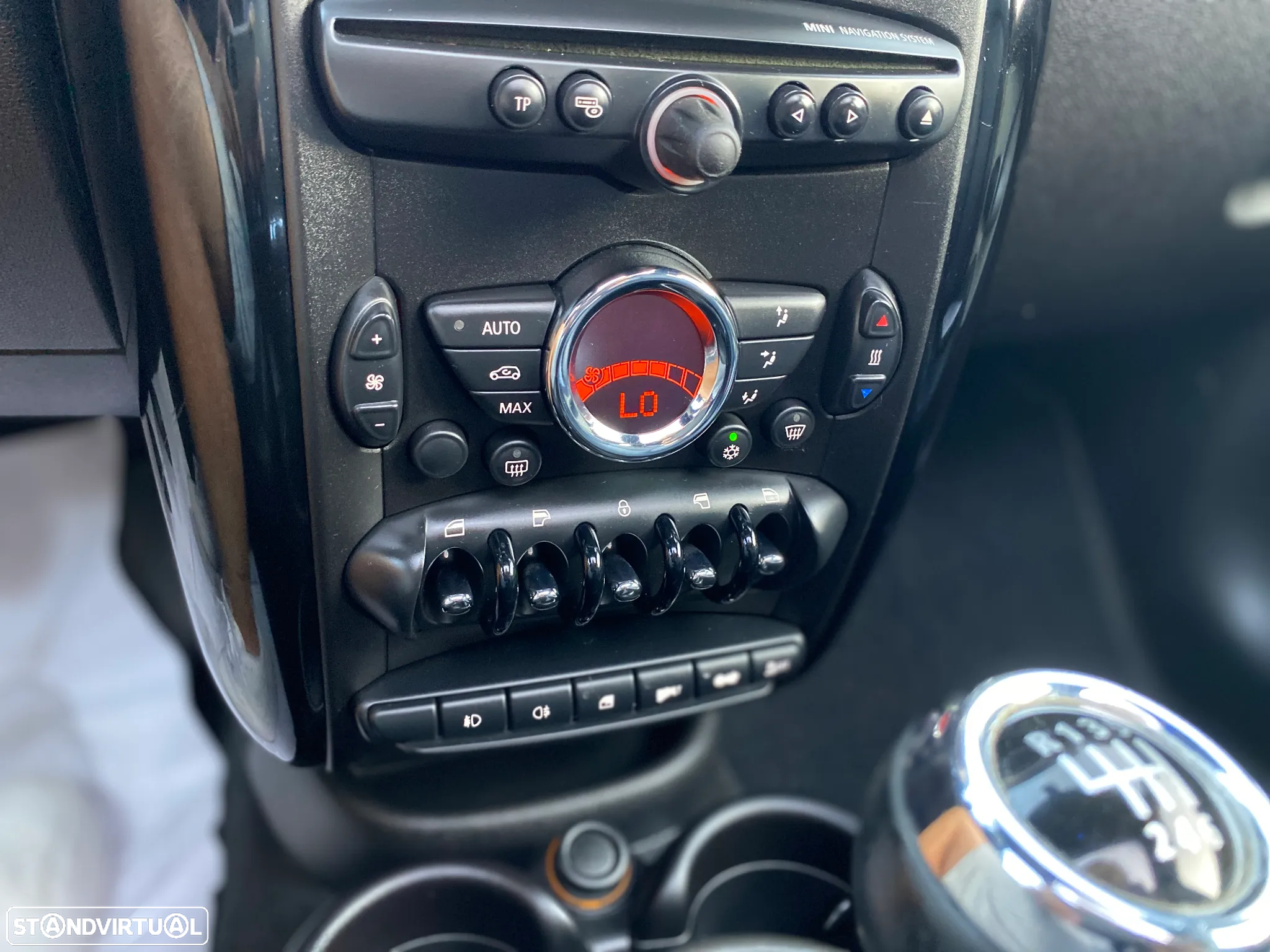 MINI Countryman Cooper D ALL4 - 34