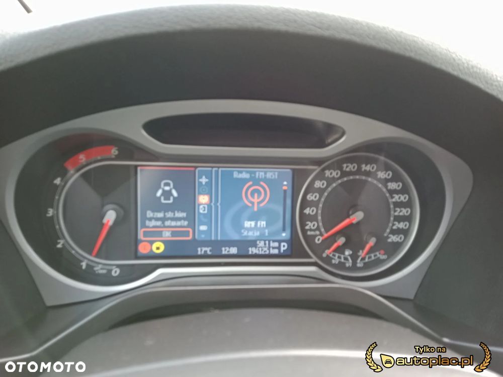 Ford S-Max 2.0 TDCi DPF Titanium X - 34