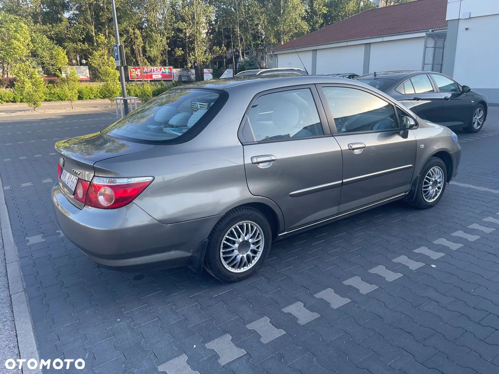 Honda City 1.4 Comfort - 5