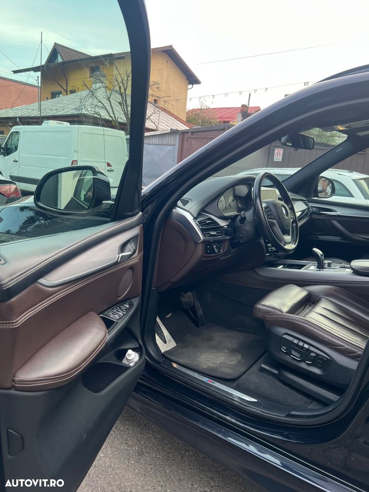 BMW X5 xDrive35i - 7