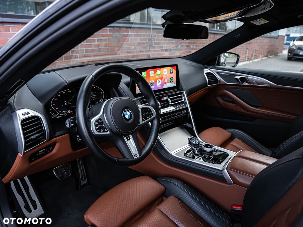 BMW Seria 8 840d xDrive - 23