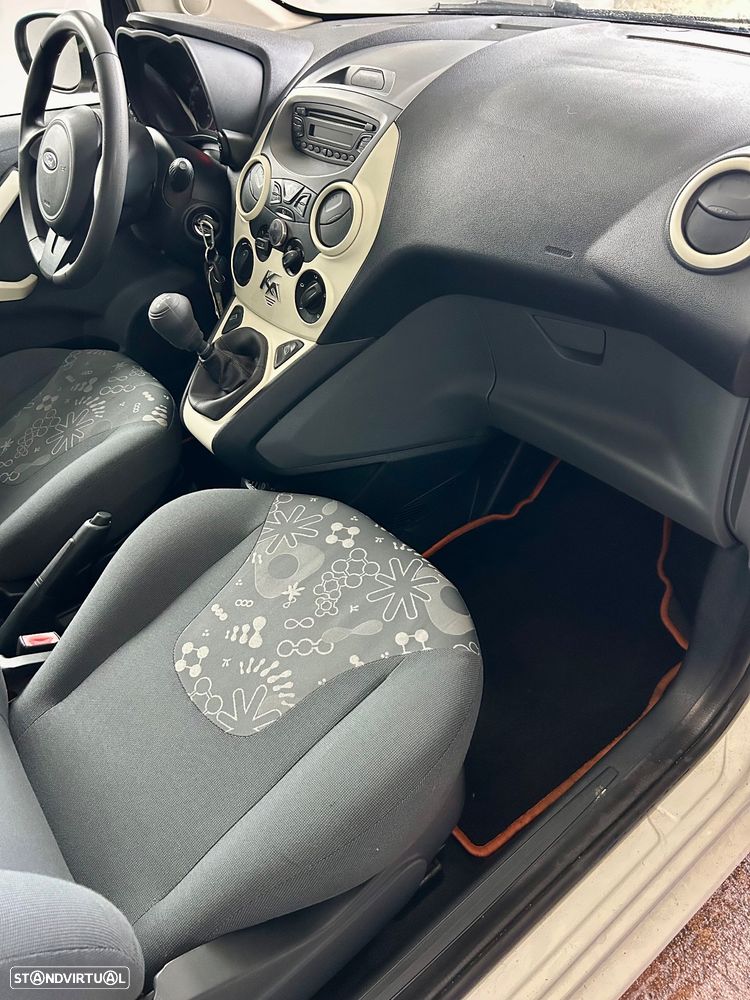 Ford KA 1.2 Titanium - 11