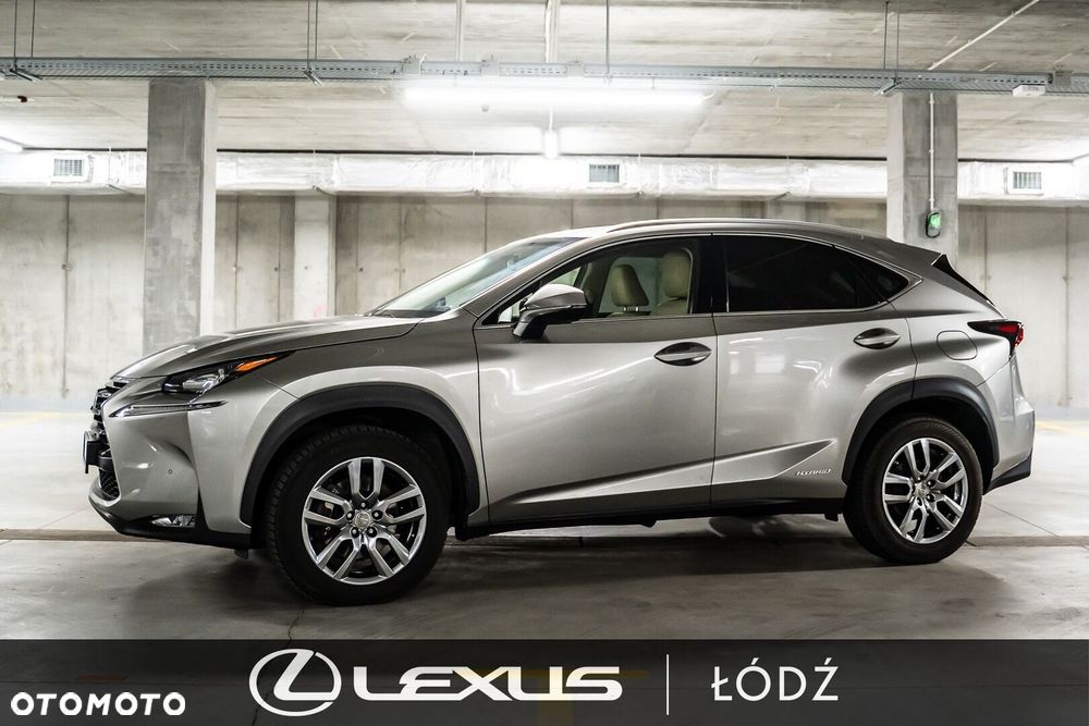Lexus NX 300h Comfort AWD - 2