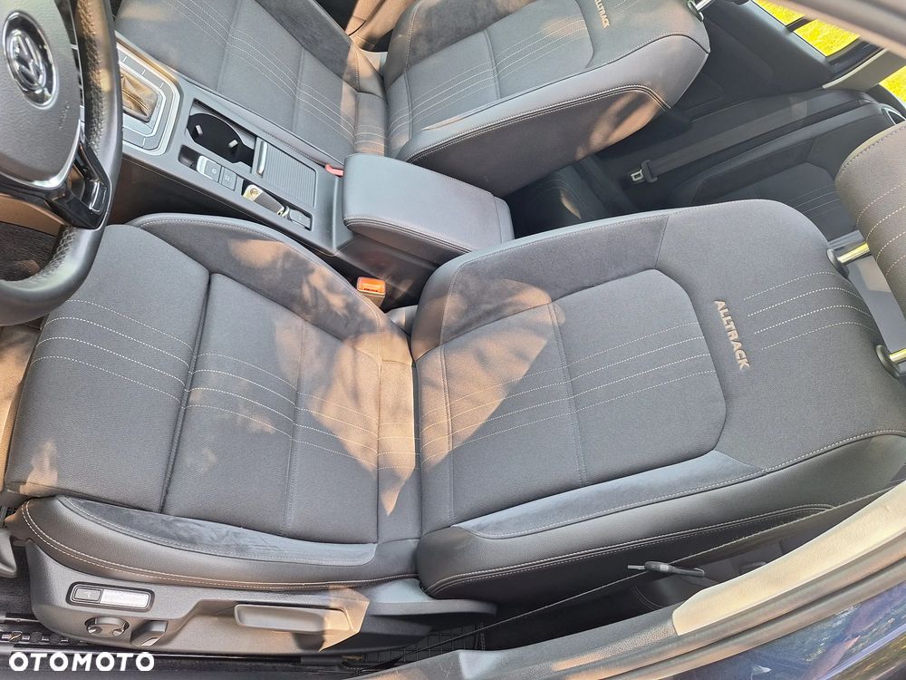 Volkswagen Passat Alltrack 2.0 TDI SCR 4Motion DSG (BMT) - 24