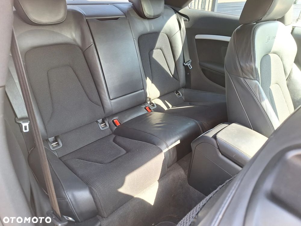 Audi A5 Coupé 2.7 TDI DPF multitronic - 21
