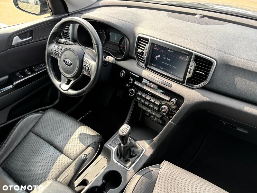 Kia Sportage 1.6 GDI 2WD DREAM-TEAM EDITION - 37