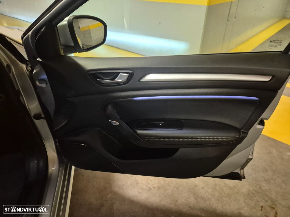 Renault Mégane Sport Tourer BLUE dCi 115 EDC INTENS - 46