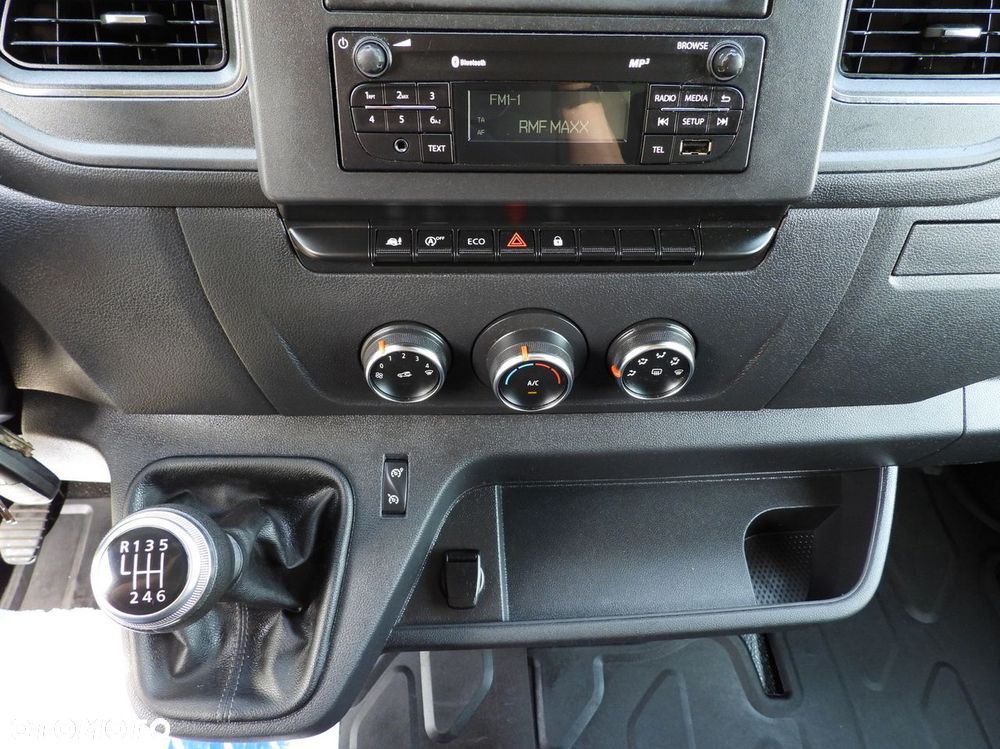 Renault MASTER  PLANDEKA 10 PALET WEBASTO TEMPOMAT LEDY PNEUMATYKA KLIMATYZACJA  165KM - 36