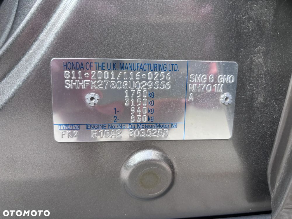 Honda Civic 1.8 Executive - 33