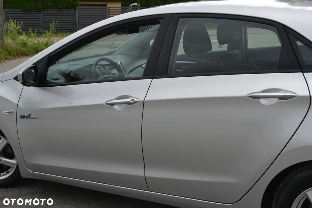 Hyundai i30 1.6 CRDi BlueDrive Classic - 17
