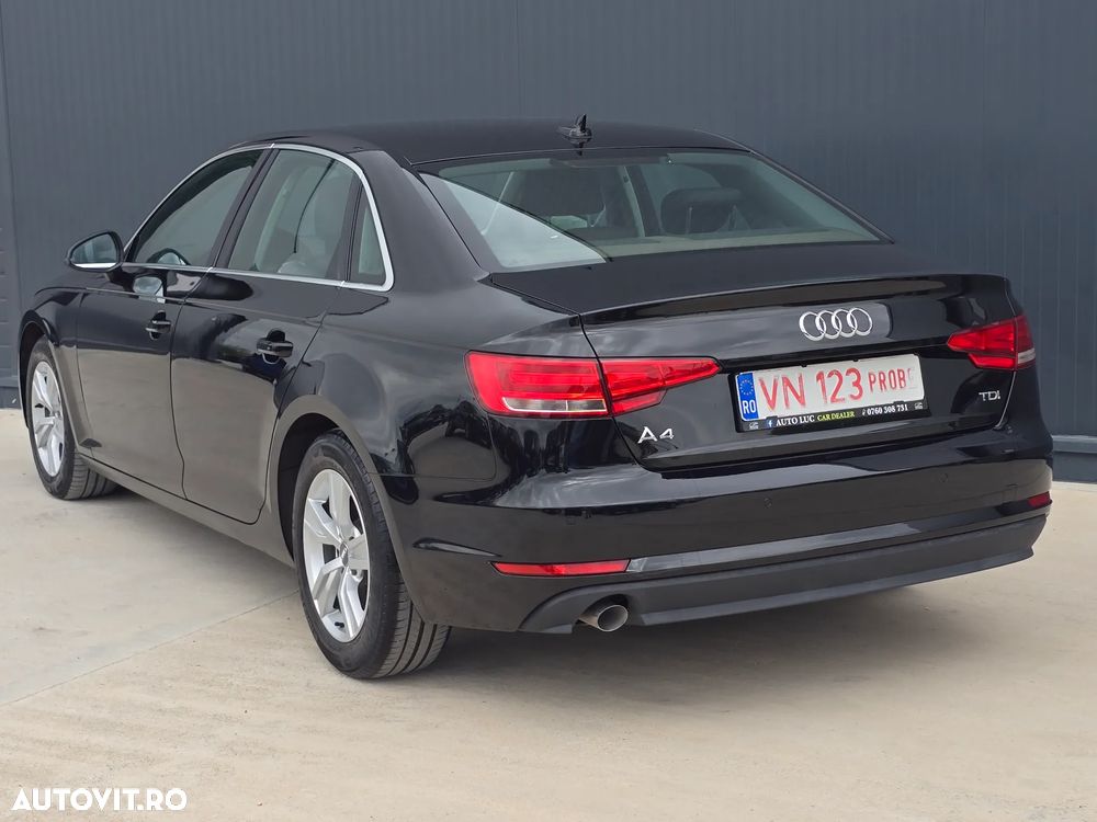 Audi A4 2.0 TDI DPF clean multitronic Ambiente - 17