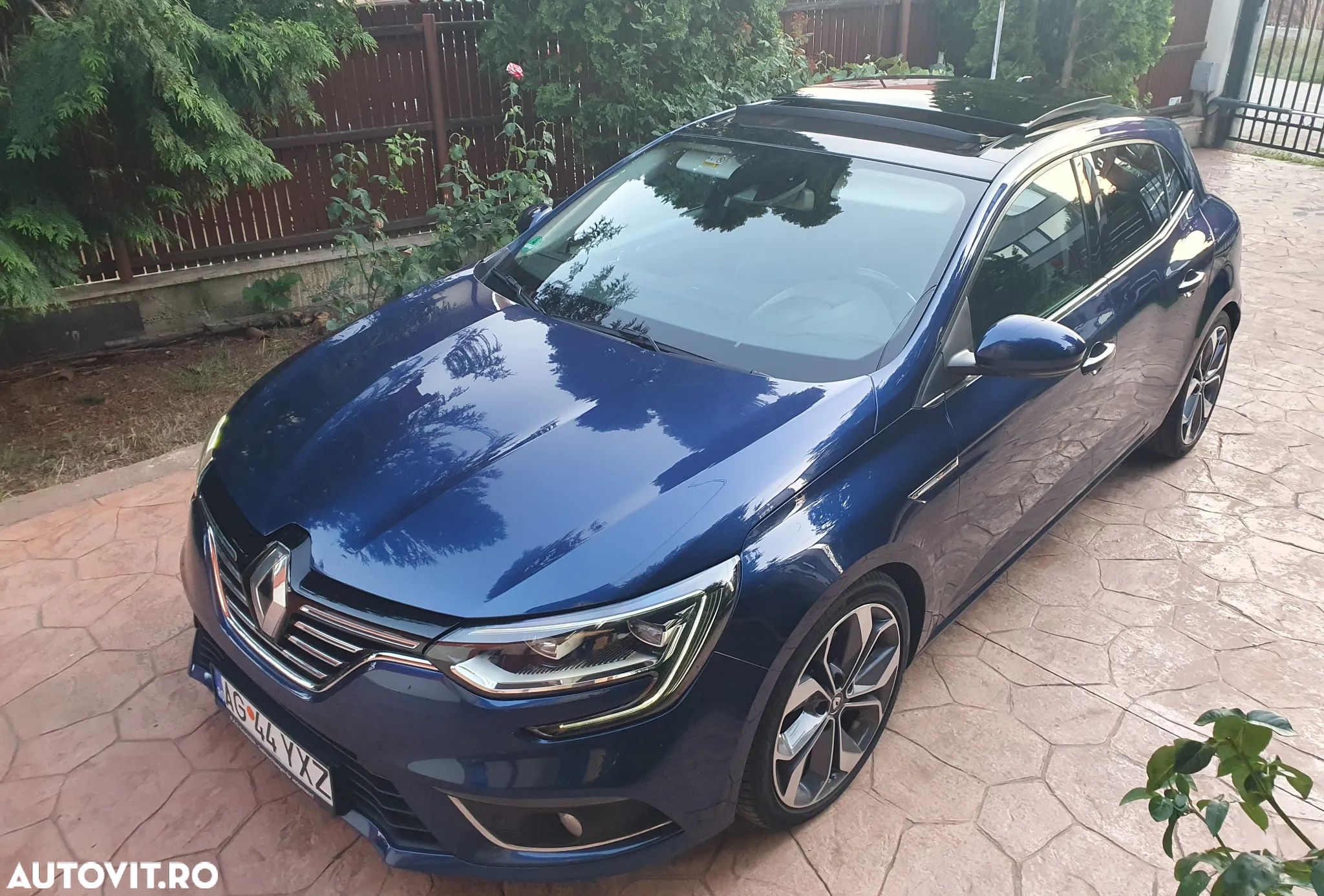 Renault Megane ENERGY dCi 130 BOSE EDITION - 1