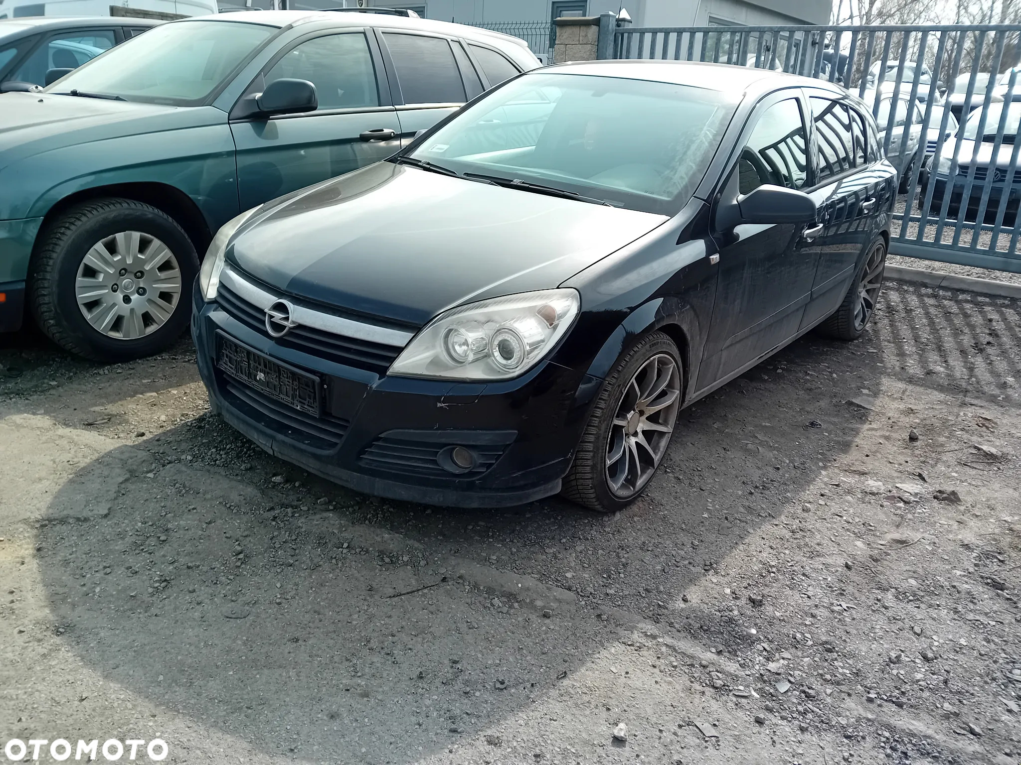 *OPEL ASTRA H* Samochód na części - 2