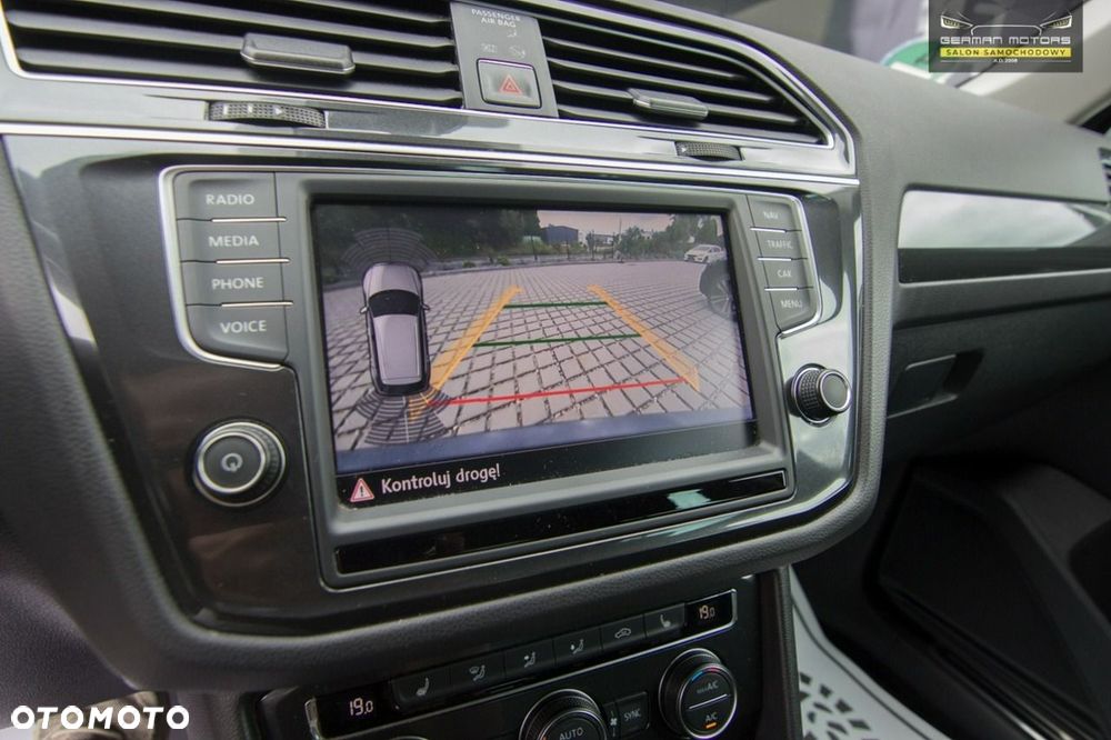Volkswagen Tiguan - 30