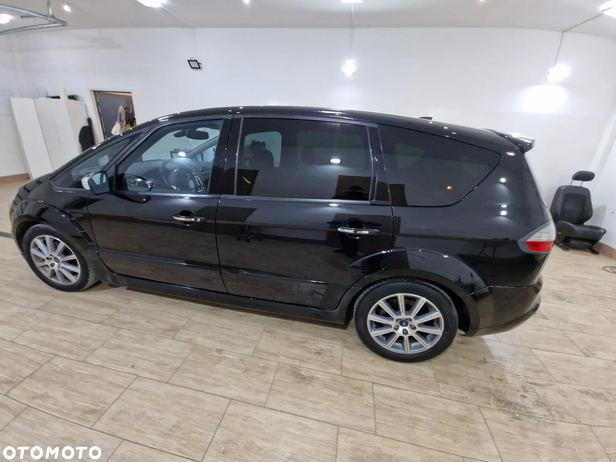 Ford S-Max 2.0 TDCi DPF Titanium - 18