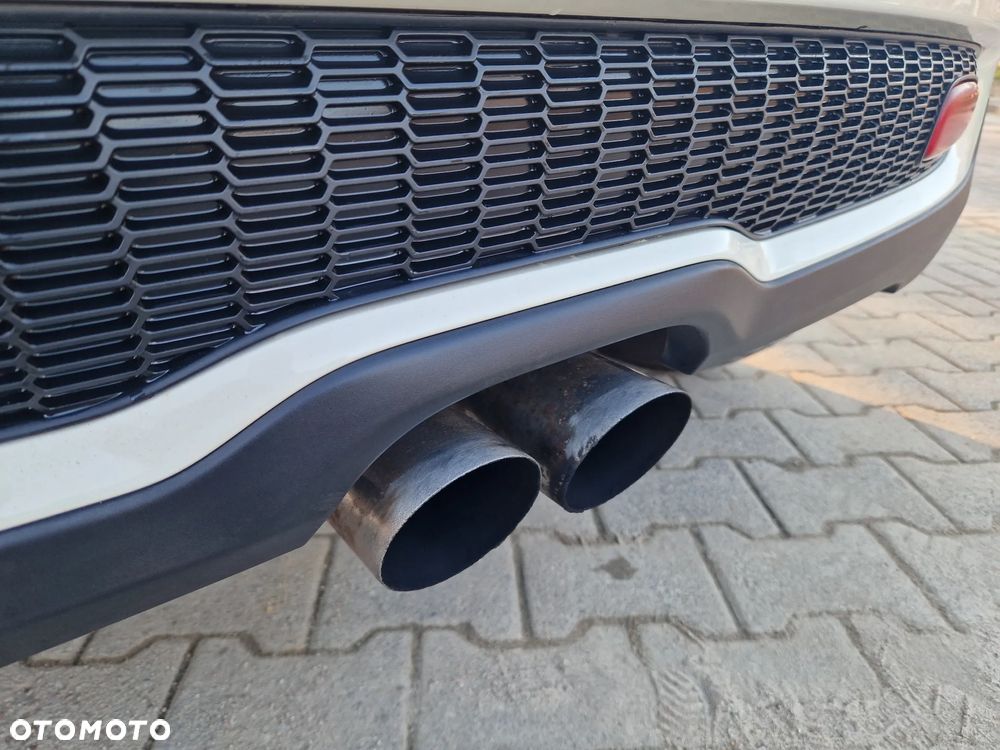 MINI Cooper S 50 Mayfair - 16