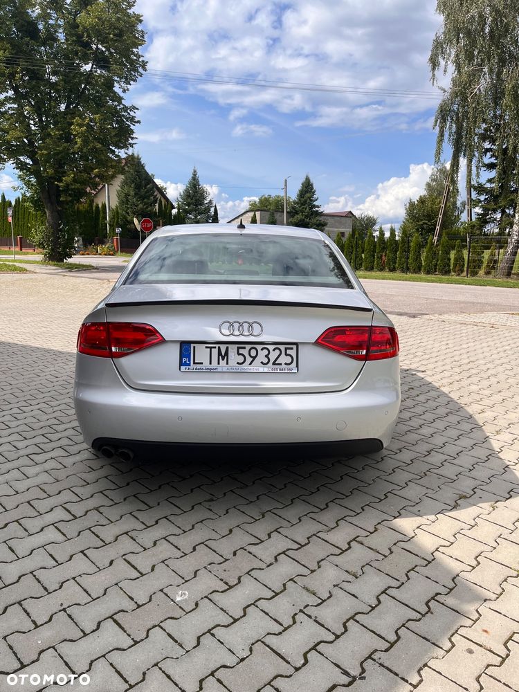 Audi A4 Limousine 2.0 TDI - 5