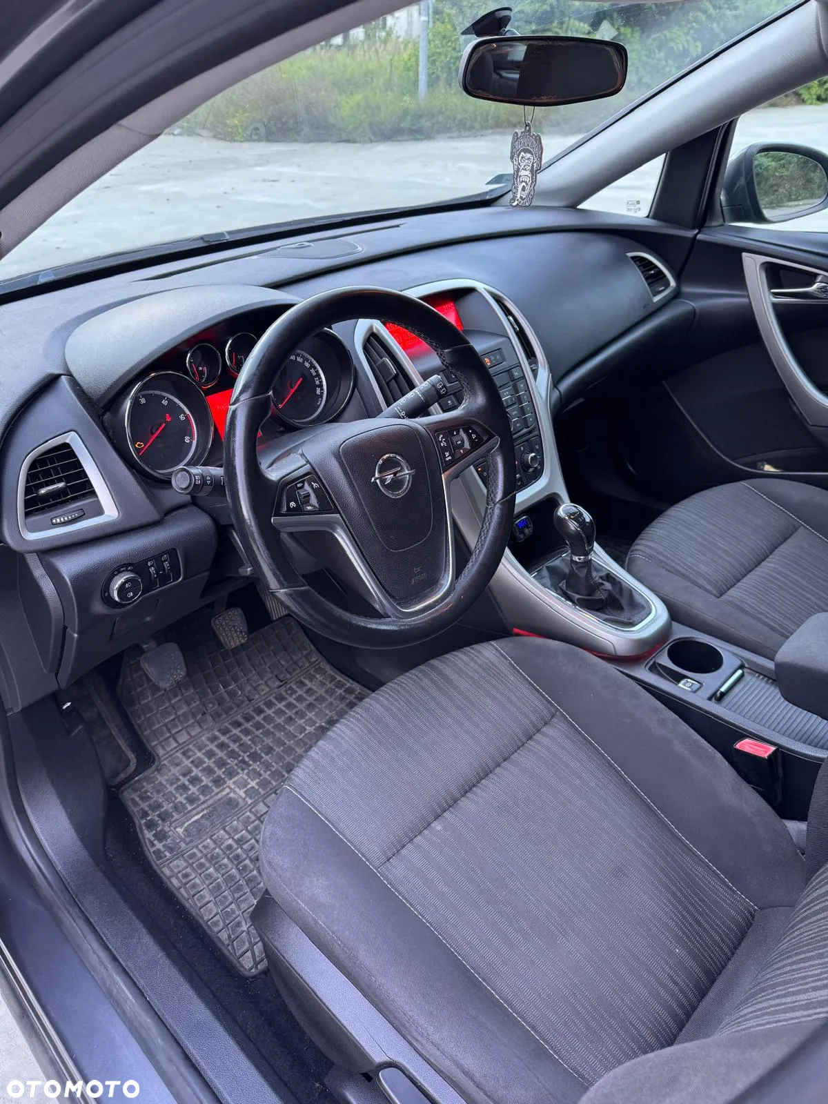 Opel Astra IV 2.0 CDTI Sport - 11