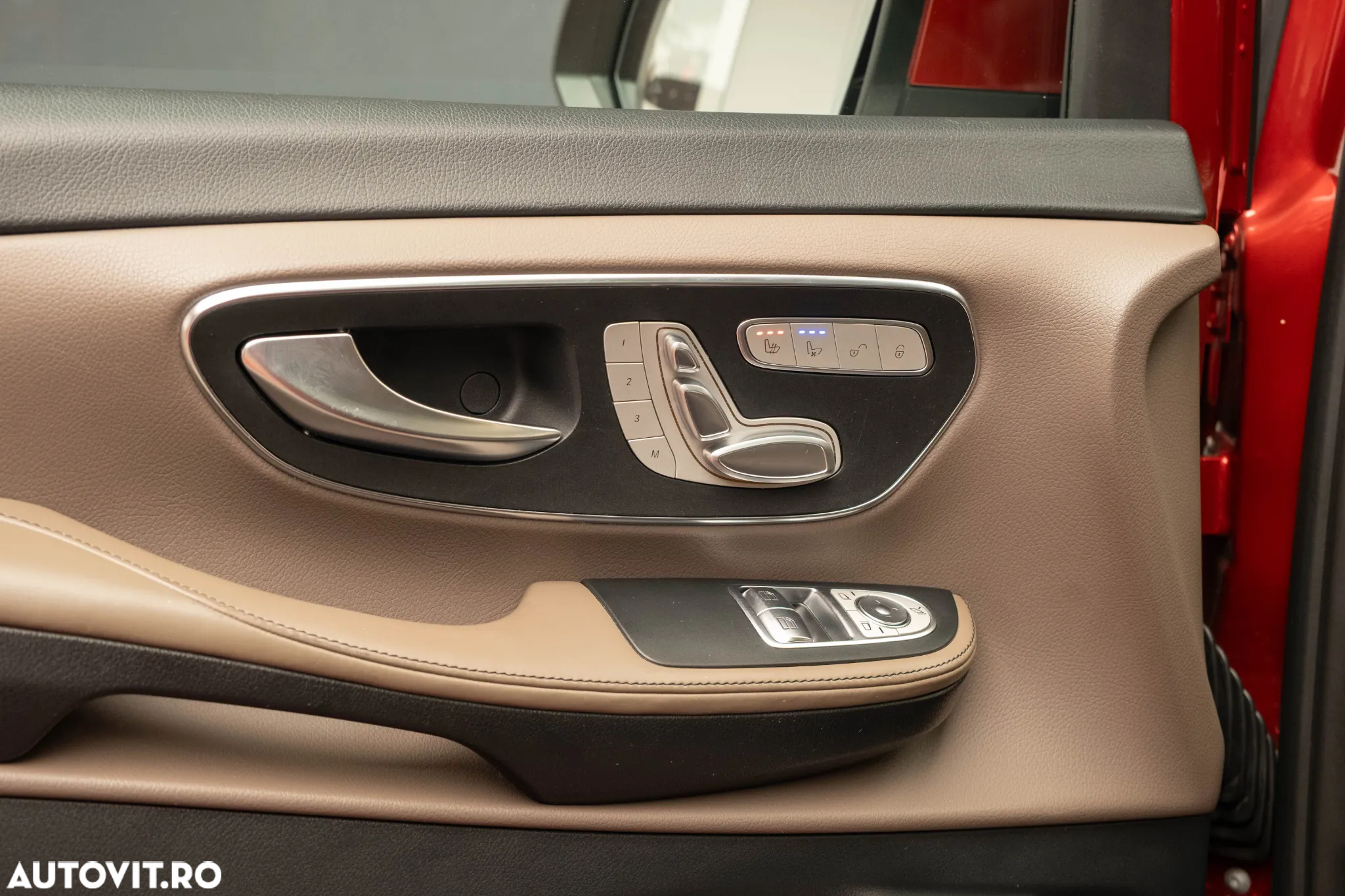 Mercedes-Benz V 300 d Lung - 15