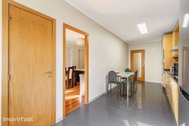 Fantástico T3 - Lamaçães, Braga - Grande imagem: 4/10