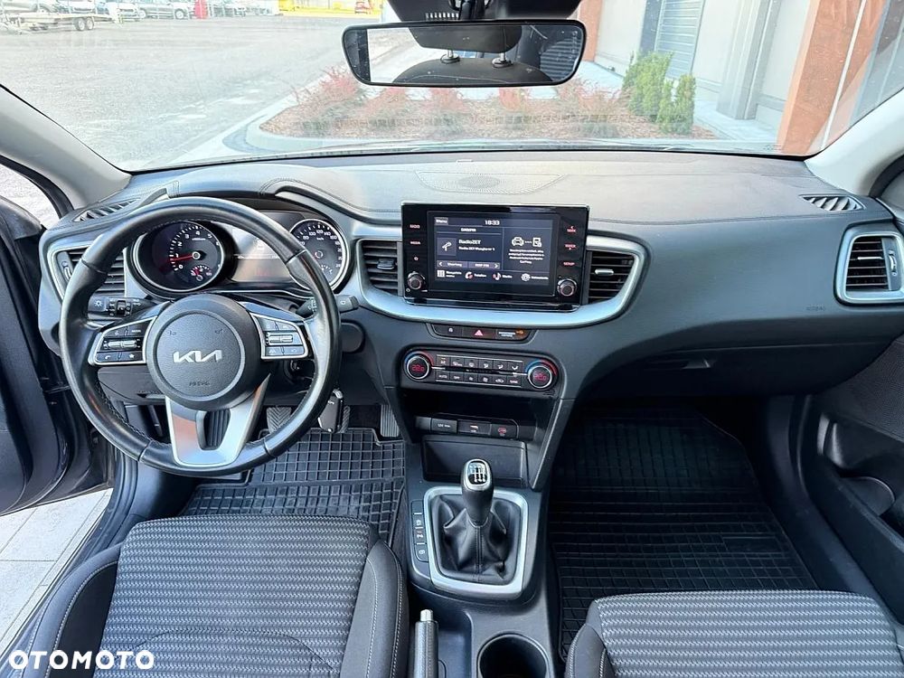 Kia Ceed 1.5 T-GDI L - 11