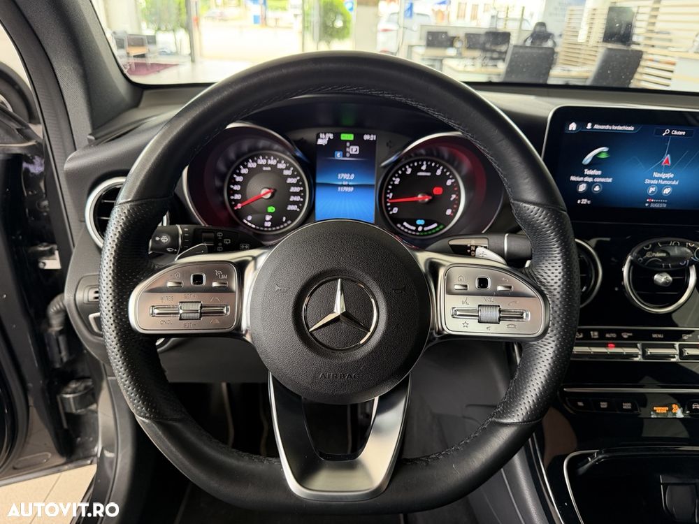 Mercedes-Benz GLC 200 4MATIC 9G-TRONIC AMG Line - 19