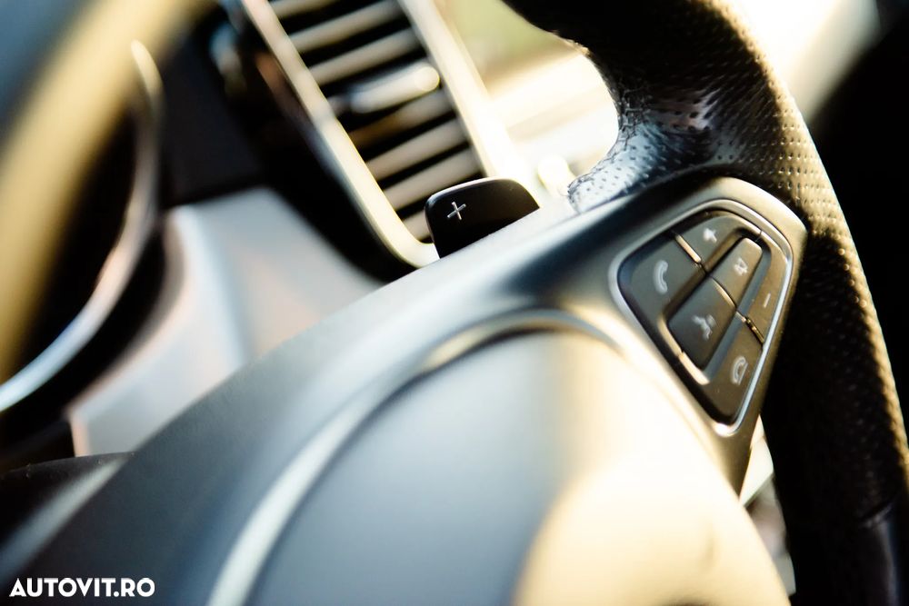 Mercedes-Benz GLE Coupe 350 d 4Matic 9G-TRONIC AMG Line - 39