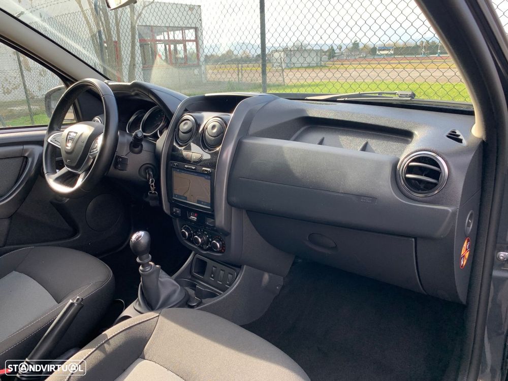 Dacia Duster 1.5 dCi SL Urban Explorer - 17