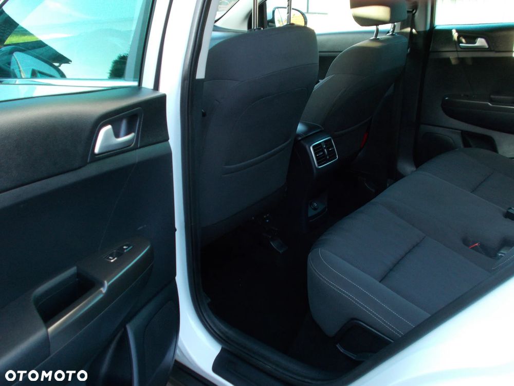 Kia Sportage 1.6 GDI L 2WD - 14