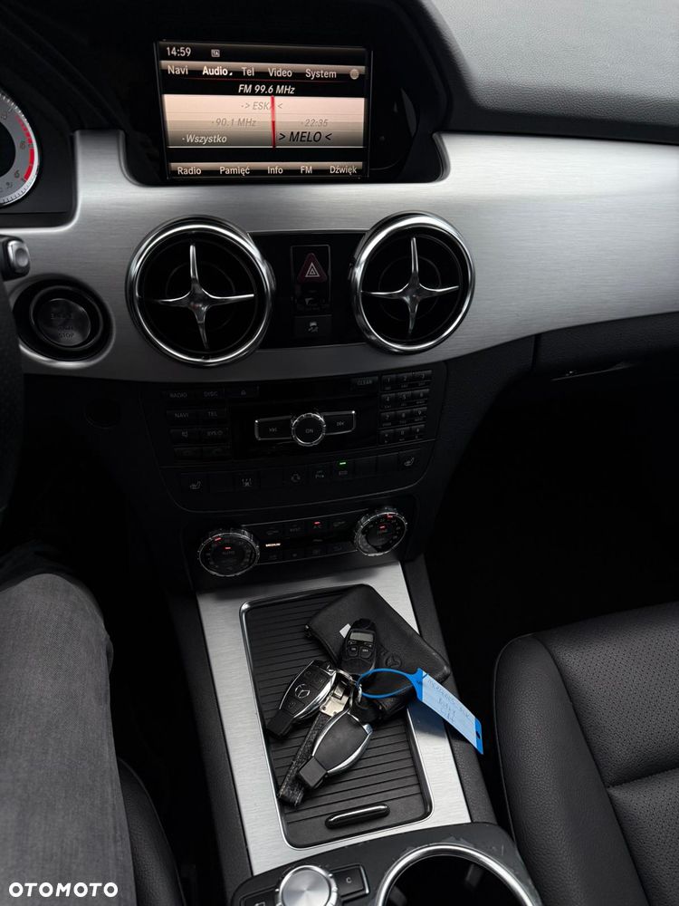 Mercedes-Benz GLK 350 CDI 4Matic (BlueEFFICIENCY) 7G-TRONIC - 24