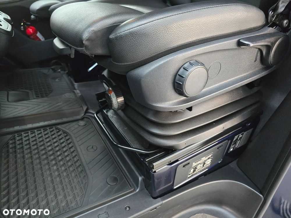 Mercedes-Benz SPRINTER 319 3.0 CDI KONTENER 4,28cmDługi 2,29cmSzero 2,24cmWysok + WINDA 750Kg 42Tyś km SERWIS DO OSTATNIEGO Km ASO MERCEDES-BENZ SALON PL STAN NOWY NOWY NOWY FABRYCZNA GWARANCJA - 35