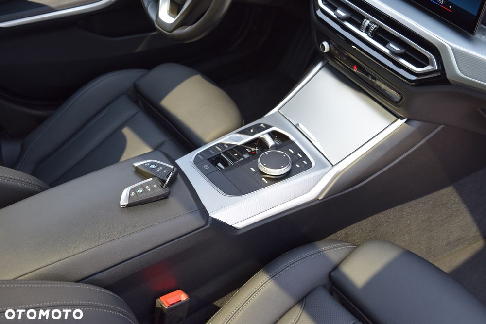 BMW Seria 3 320d xDrive Luxury Line sport - 19