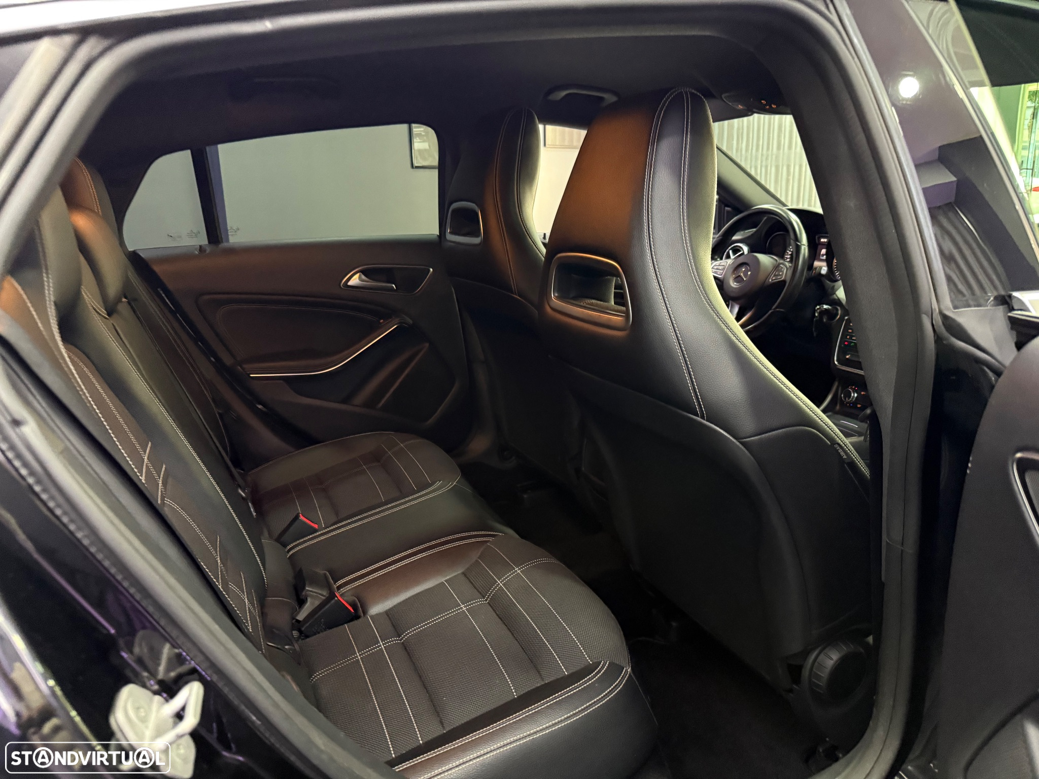 Mercedes-Benz CLA 200 d Shooting Brake Urban Aut. - 20