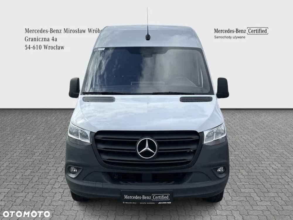 Mercedes-Benz Sprinter - 8