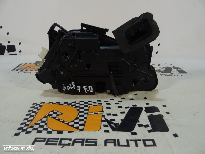 Fecho Da Porta Frente Direita Volkswagen Golf Vii (5G1, Bq1, Be1, Be2) - 1