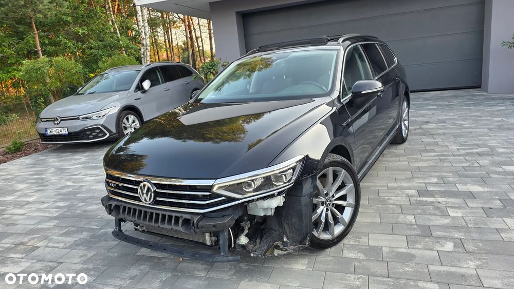 Volkswagen Passat - 2