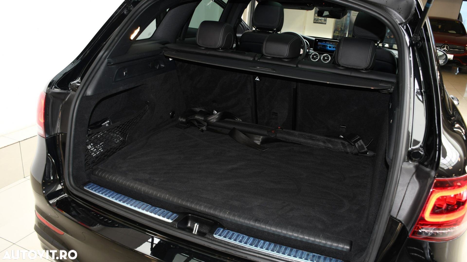 Mercedes-Benz GLC - 29