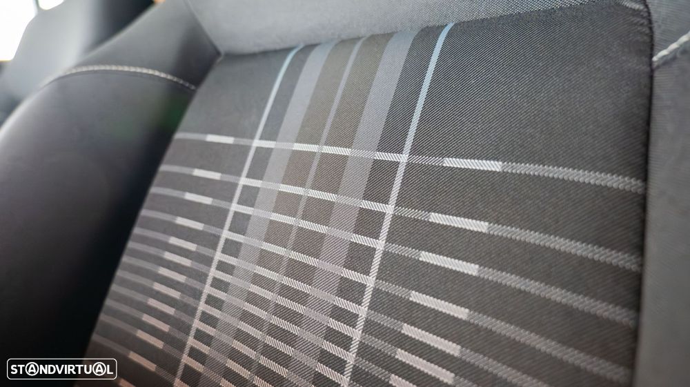 VW Polo 1.4 TDi Lounge - 25