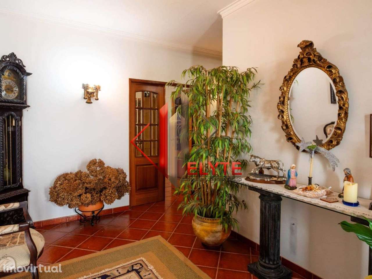 Moradia T7 no centro de Samora Correia - Grande imagem: 2/60