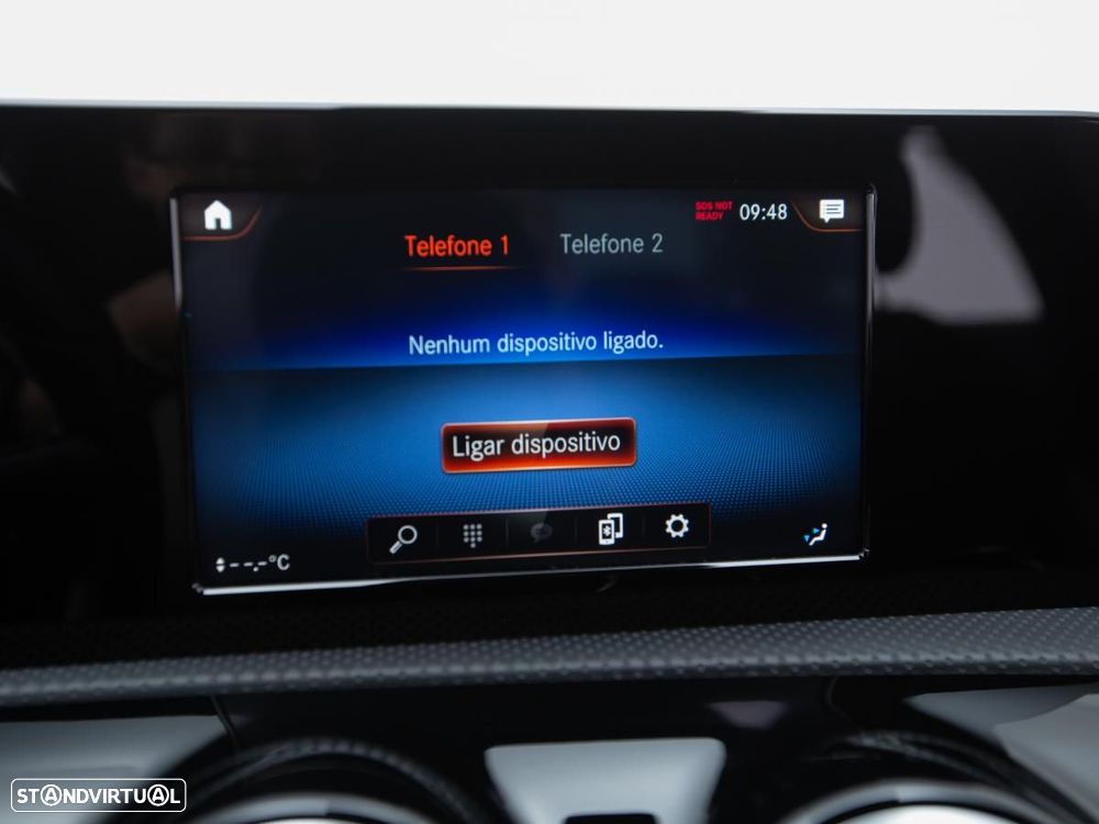 Mercedes-Benz A 250 Limousine e 8G-DCT - 25