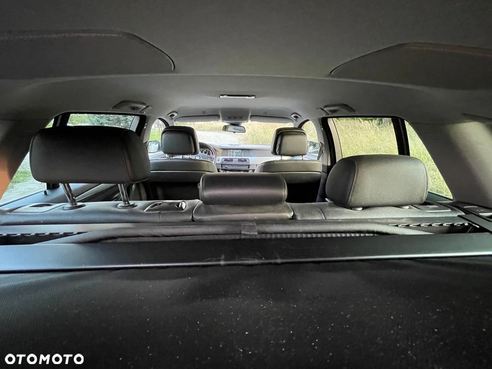 BMW Seria 5 520d Efficient Dynamics - 15