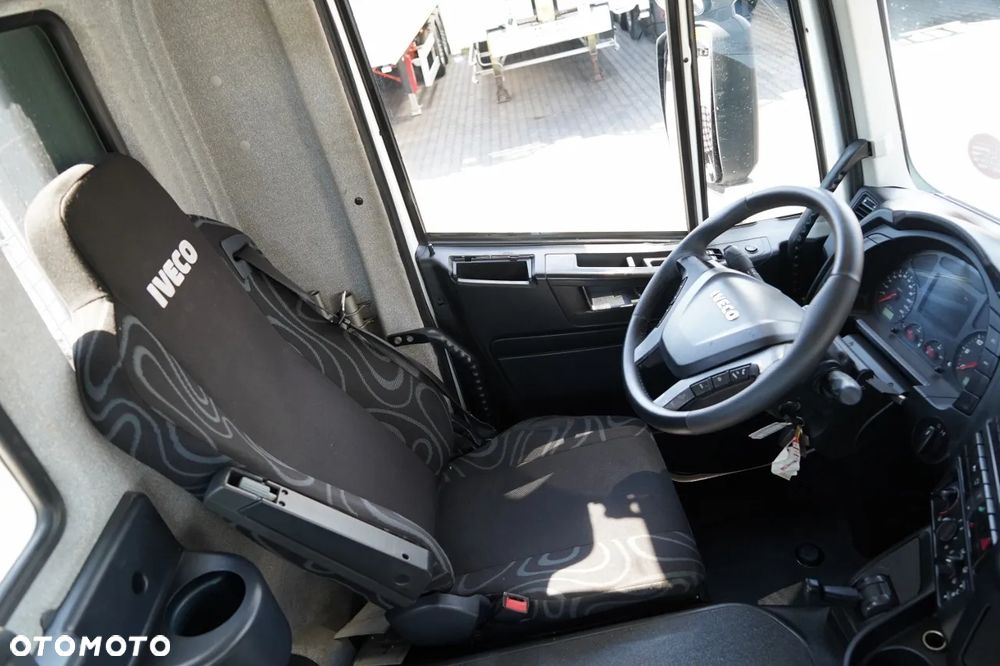 Iveco STRALIS 360 / 6X2 /  LAWETA / PLATFORMA 9,3 M / NAJAZDY HYDRAULICZNE / WYCIĄGARKA / OŚ PODONOSZONA  / EURO 6 - 26