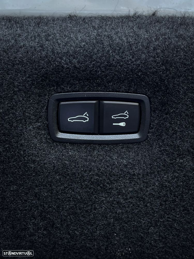 Porsche Taycan Bateria Performance Plus - 28